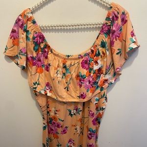 Floral off the shoulder dress size 2X.